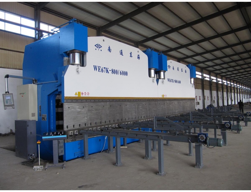 2xWE67K-800/6000 CNC Press Brake in Tandem